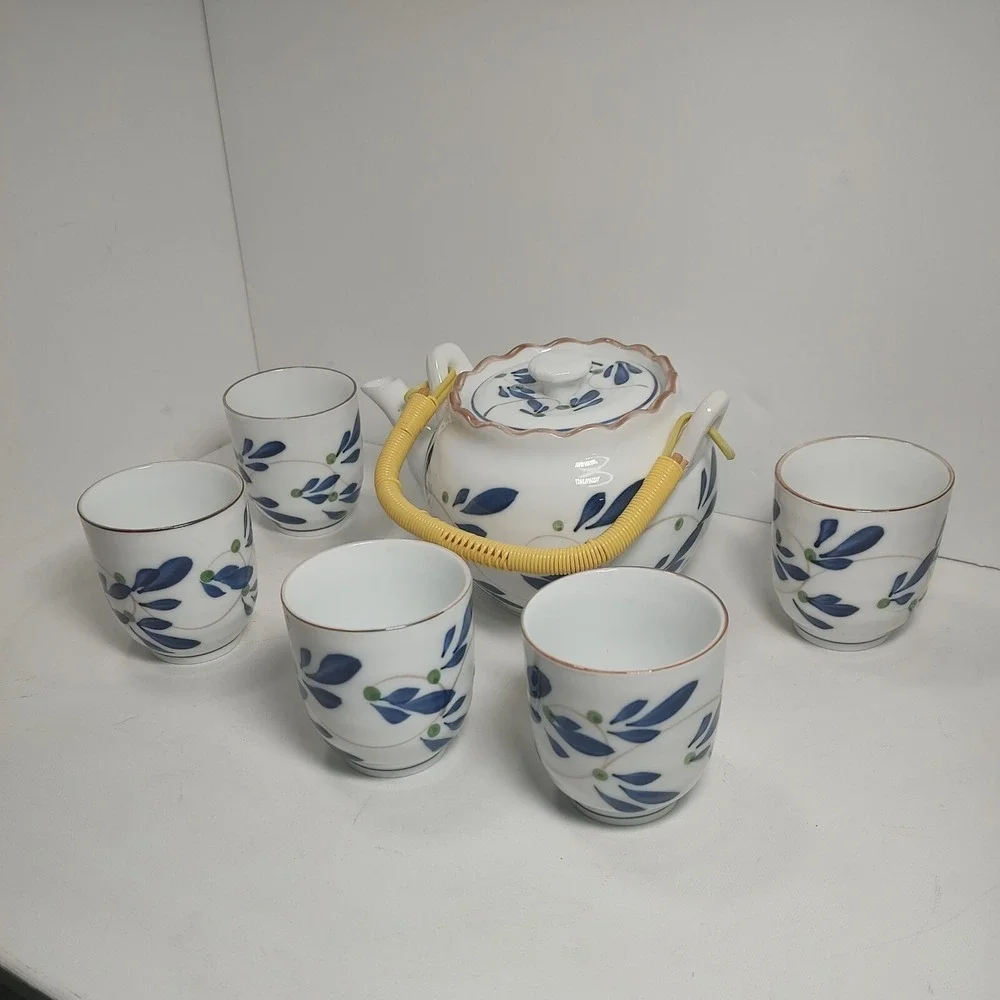 Vintage Chinese 6-Piece Porcelain‎ Tea Set in Original Gift Box NEW